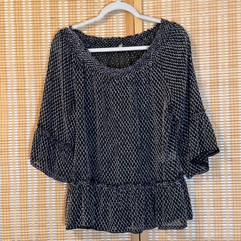 Democracy Womens Black White Clip Dot Smocked Peplum Blouse Ruffle Sleeve M